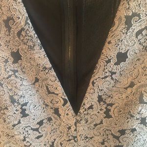 Alice and Olivia brocade v neck sleeveless Dress 8